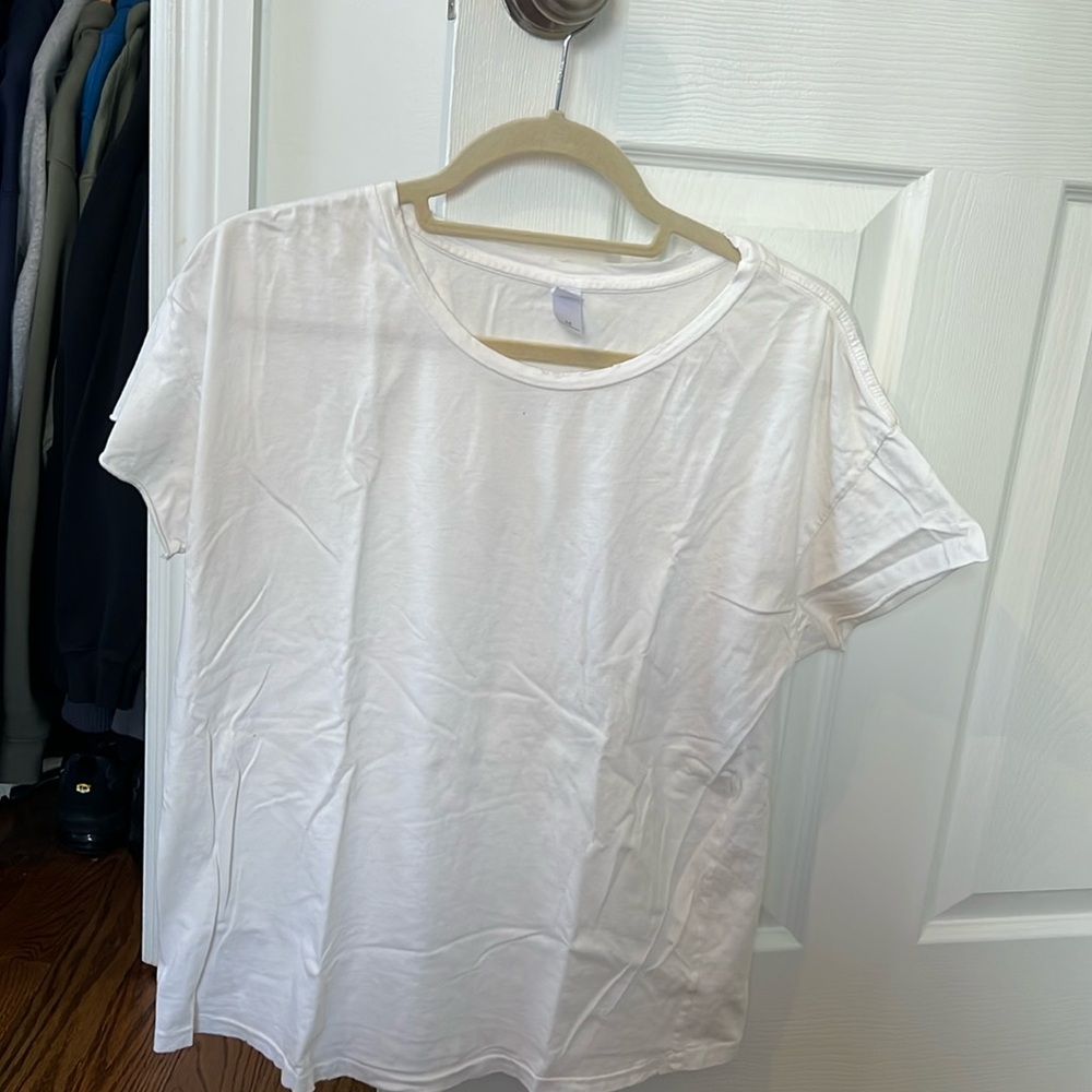 Alternative apparel distressed white tee size m